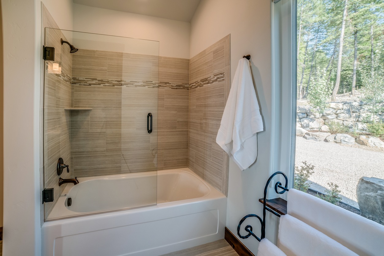 Shower & Tub Installation in Mission